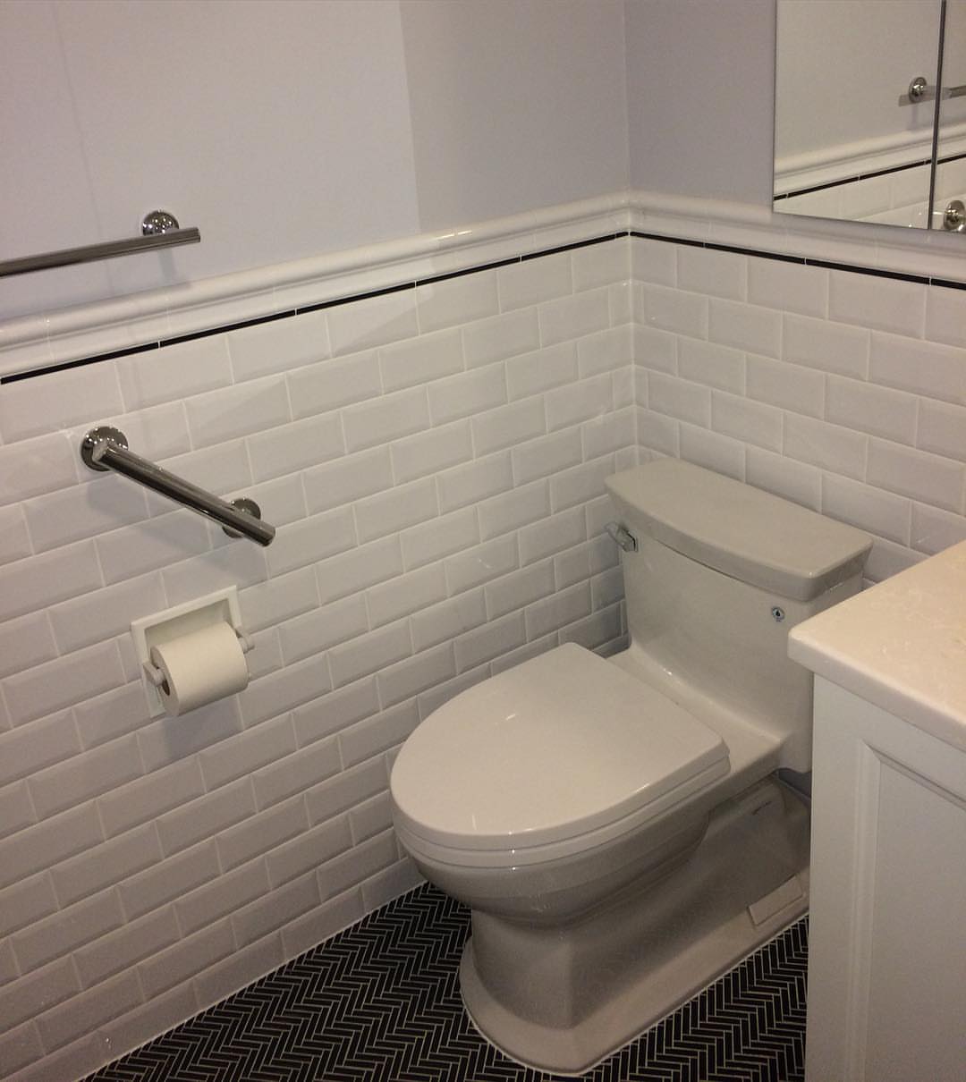 10x20 Beveled White Subway Tile